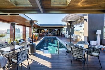 K Tower Boutique Hotel By Lucerna