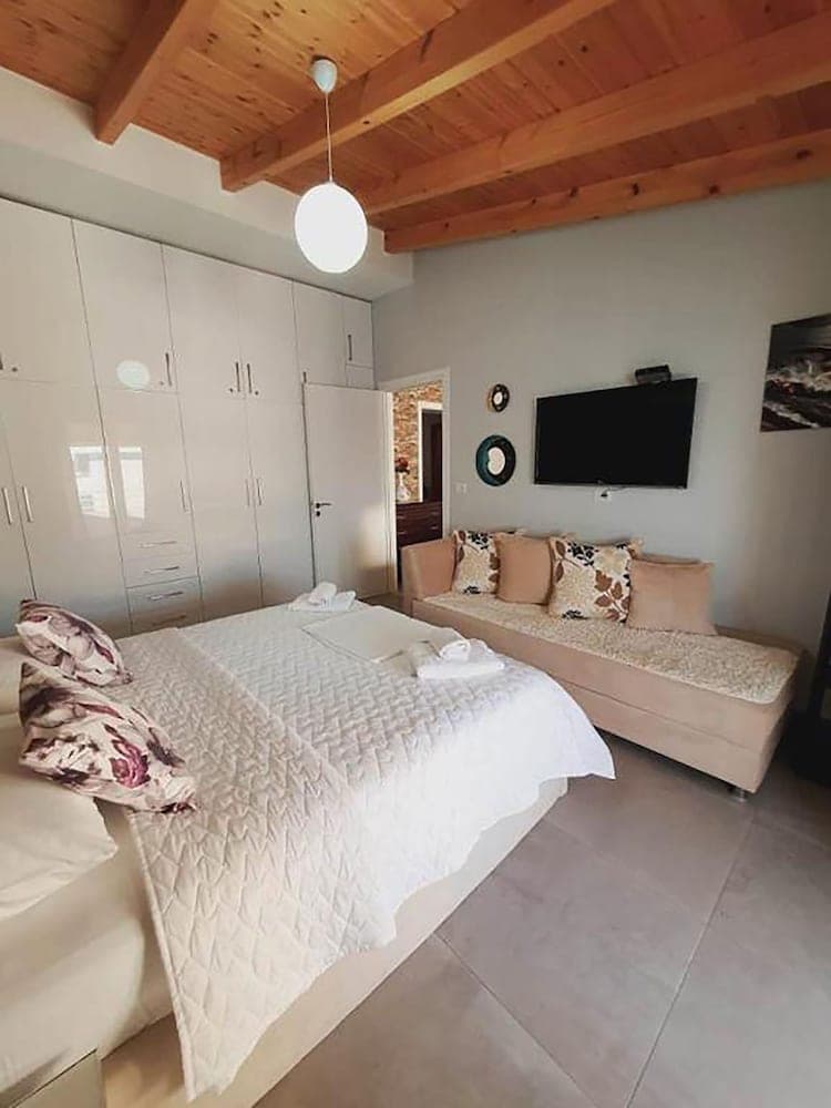 Hotel Vila Alvin & Apartments