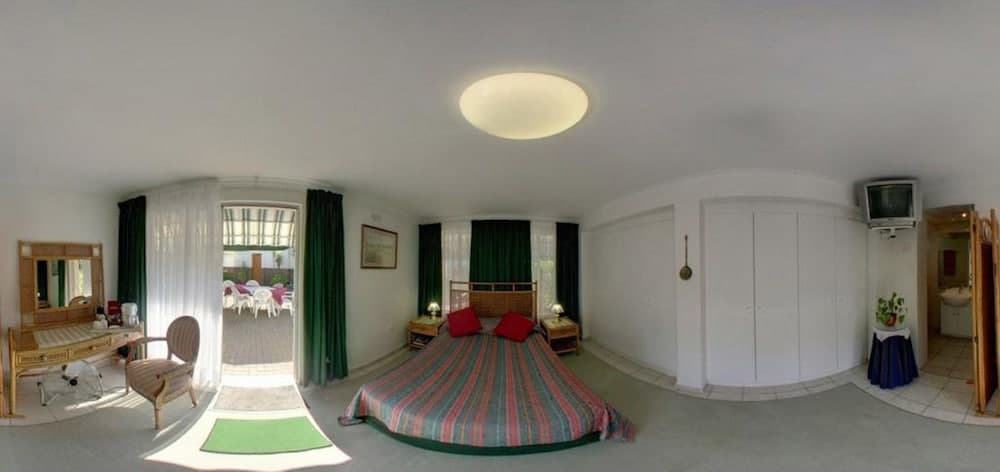 Cosy Den B&B Luxury Guest House Style