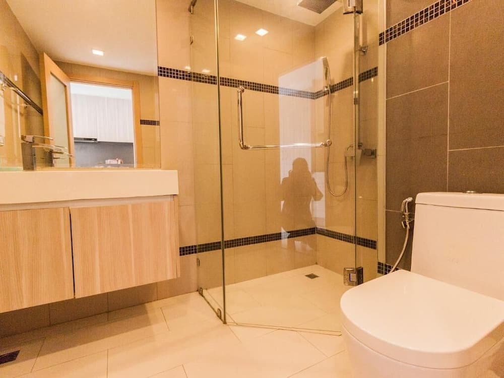 Laguna Bay 1  by PSR ASIA