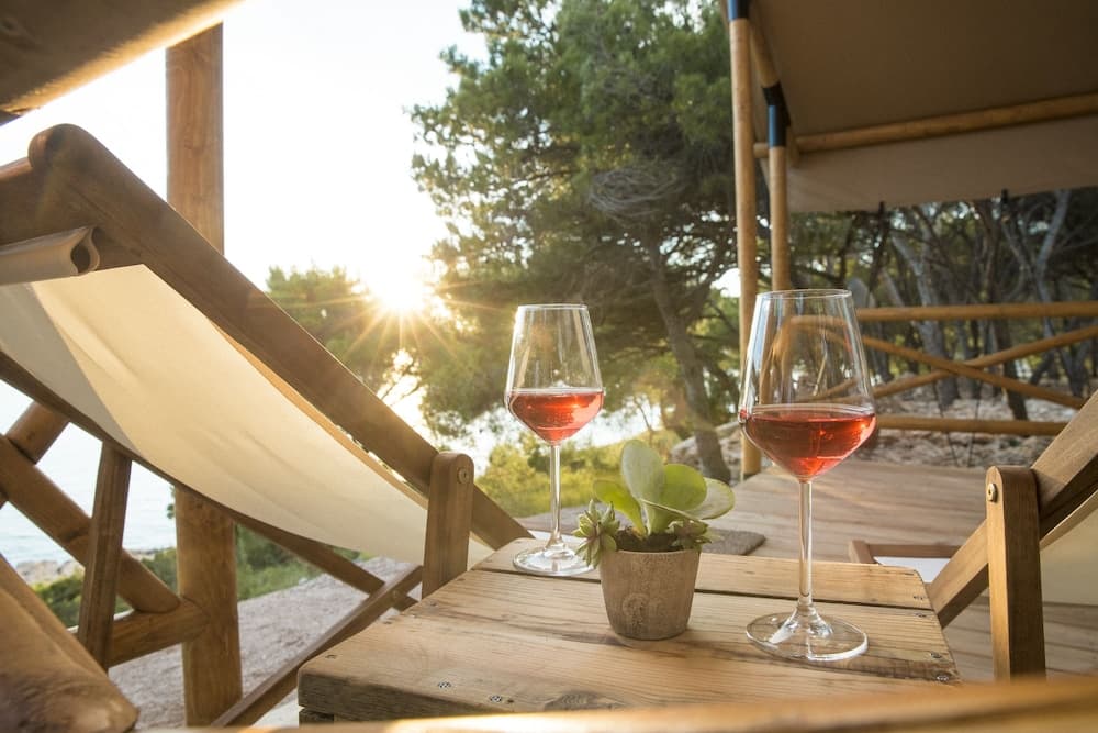 Obonjan Island Resort (film set of Virgin Island show)