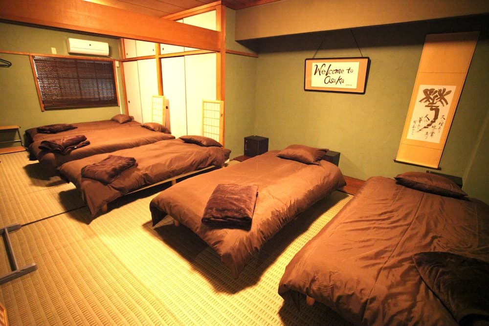 Funtoco Backpackers Namba - Hostel