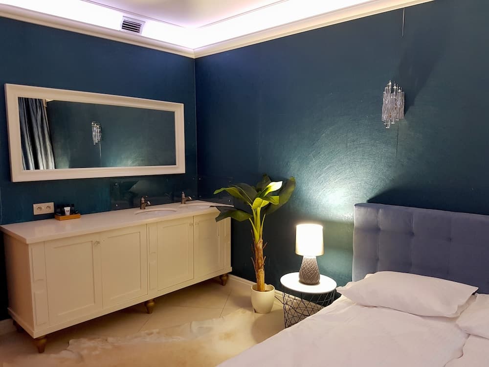 A11 Apartments & SPA Dermique