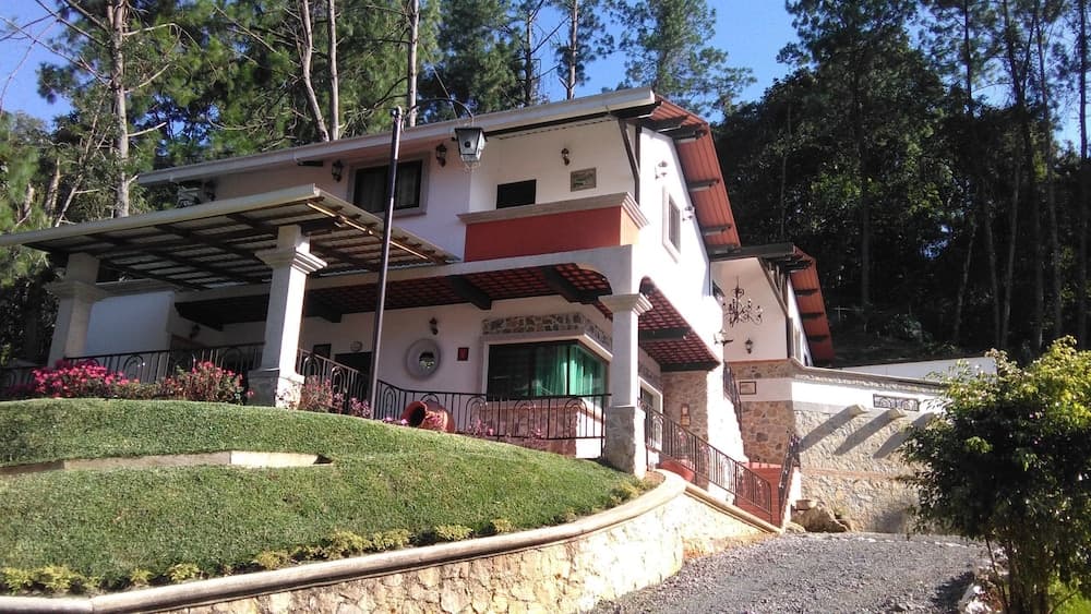 Suites Las Rocas San Rafael