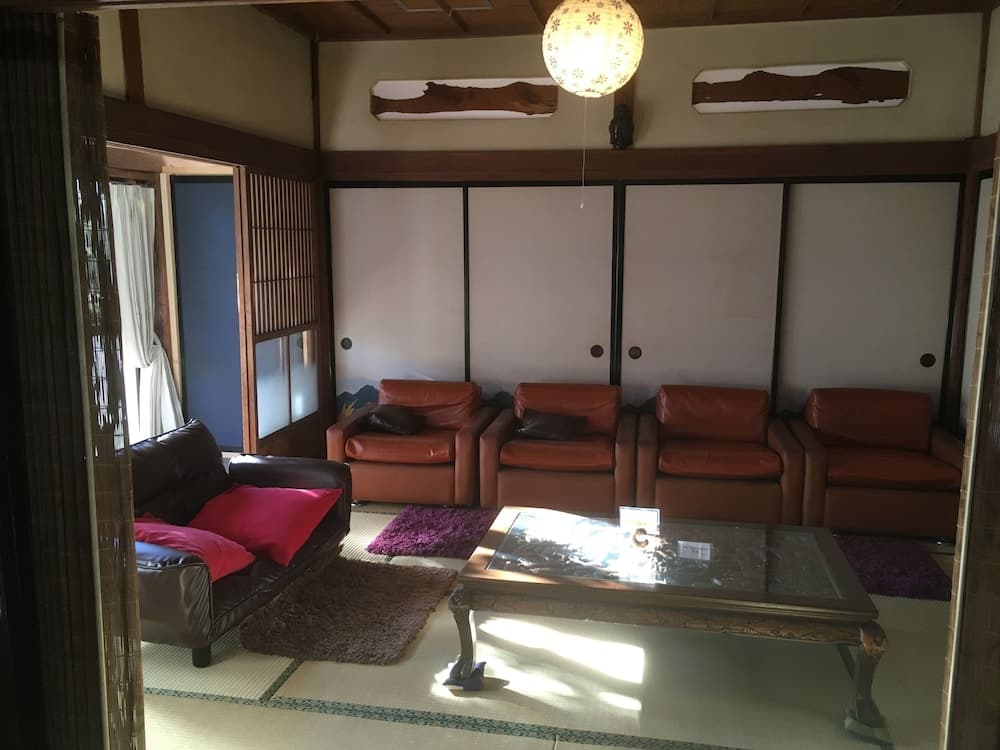 Wafu Guesthouse Kashiwaya - Hostel