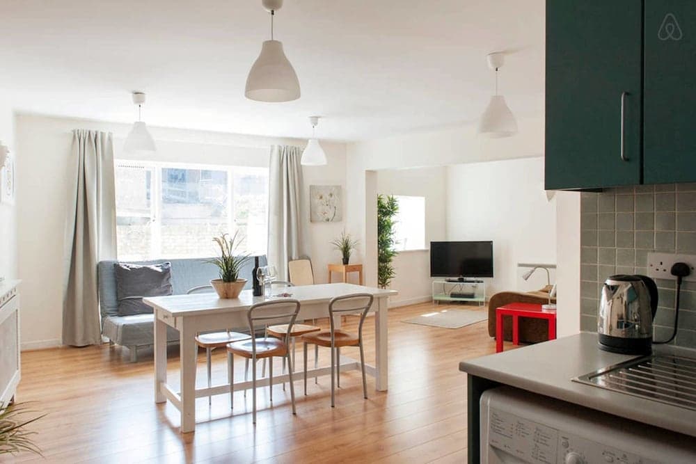 MetroStays - Temple Bar 11