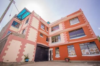 Airport Gate View Hotel