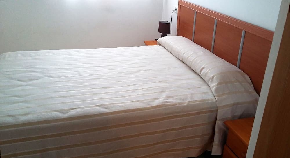 Apartamentos Colomeras 3000