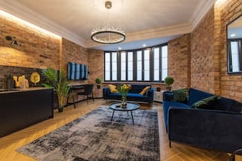 Galeria Italiana Apartments