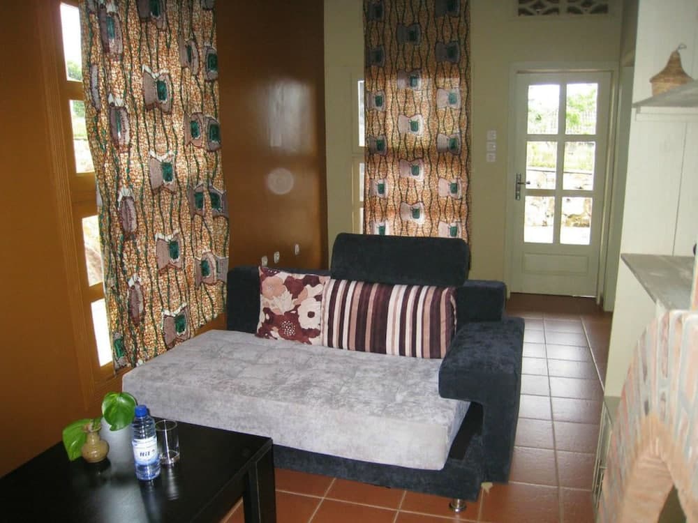 Nyungwe Top View Hotel