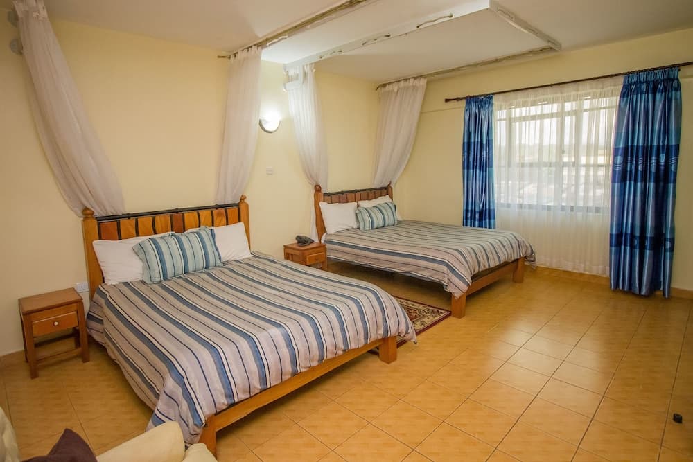 Meru Paramount Hotel