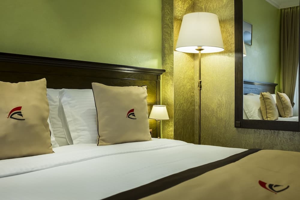 Colosseum Marina Hotel