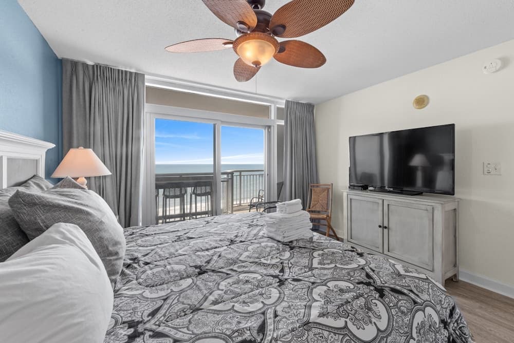 Grand Atlantic by Elliott Beach Rentals