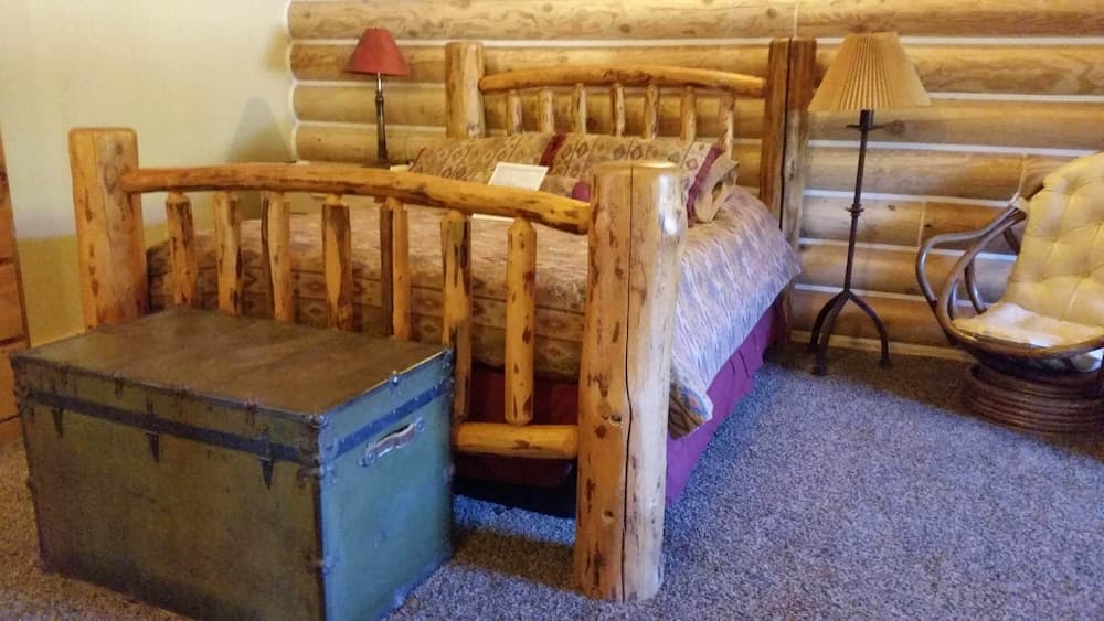 Teton Hostel HideAway