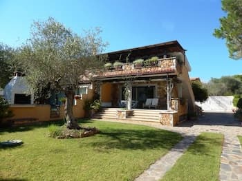 AffittaSardegna - Casa Canoa Apartments