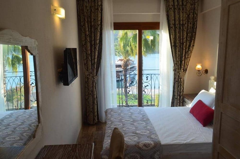 Q&S Cennet Life Hotel