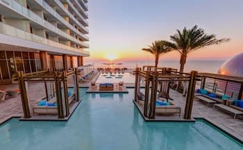 Hyde Beach Resort Rentals