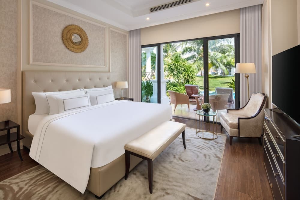 Melia Vinpearl Cam Ranh Beach Resort