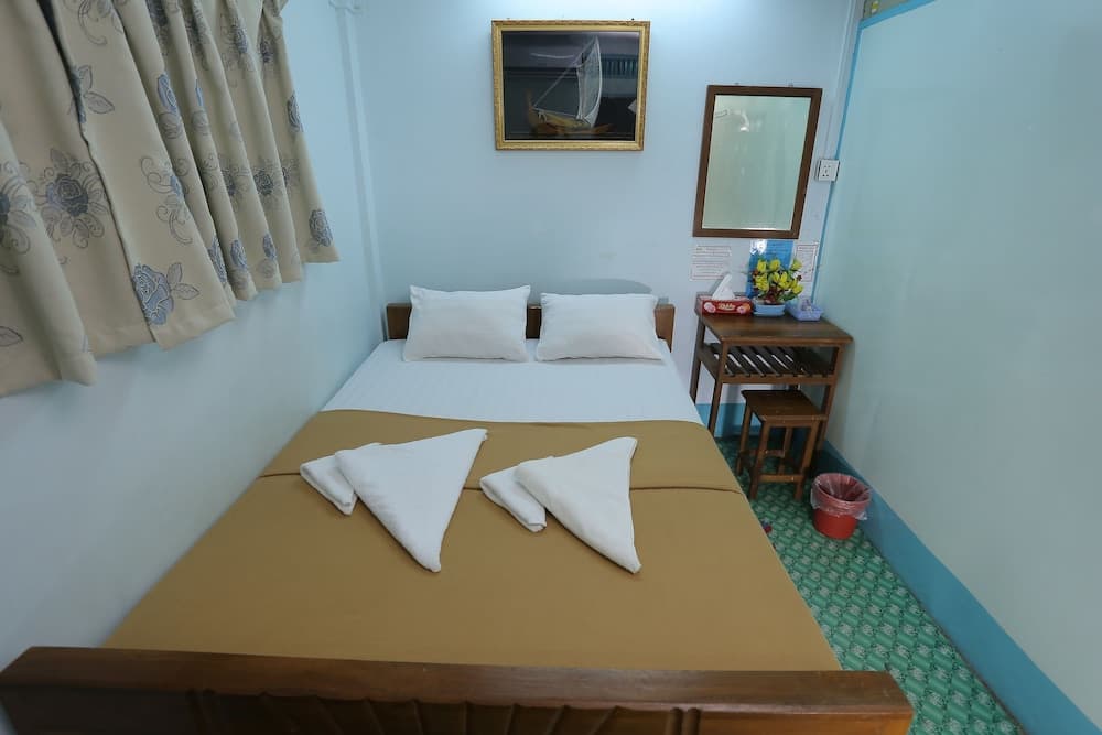Chan Myae Thar Guest House Yangon