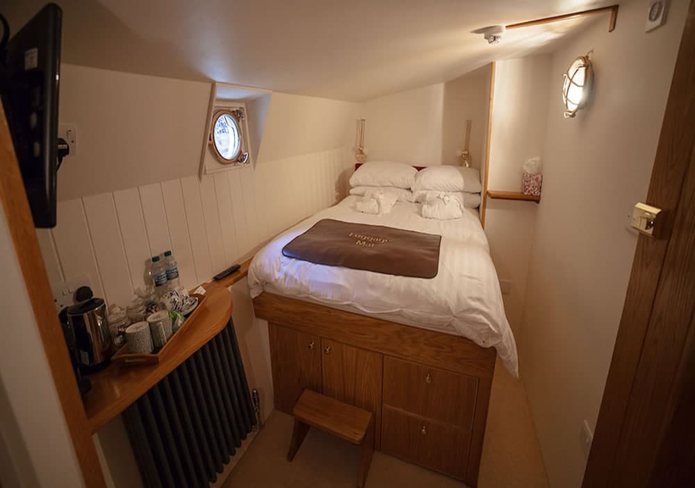 Hotel Barge Waternimf