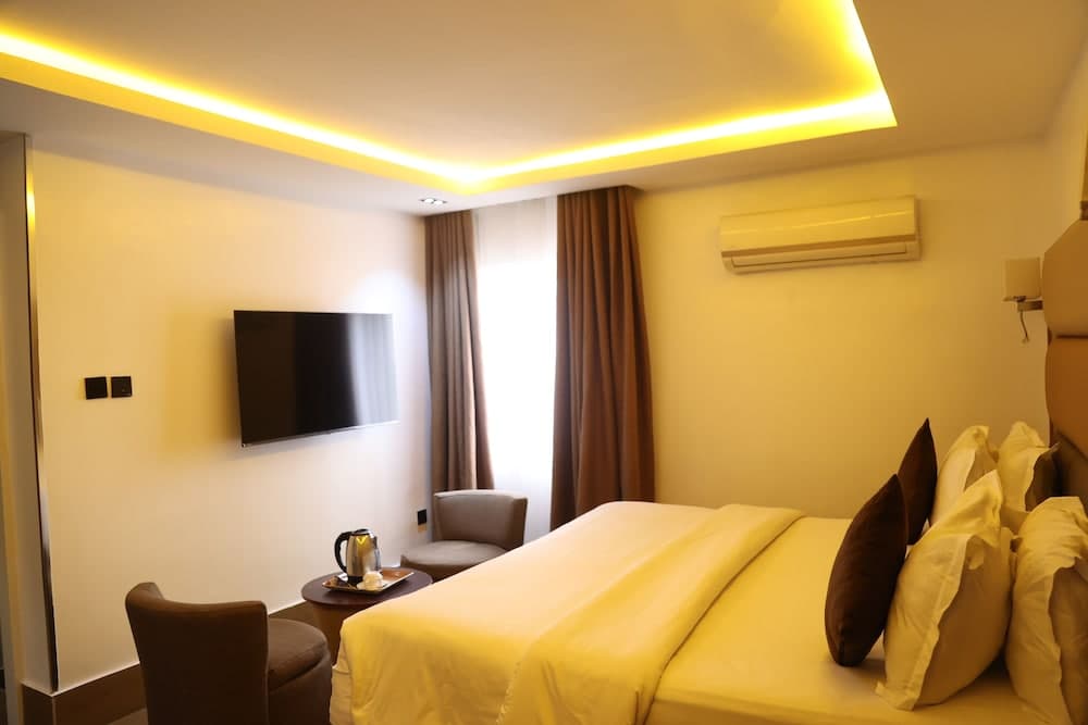 Bolton White Apartments