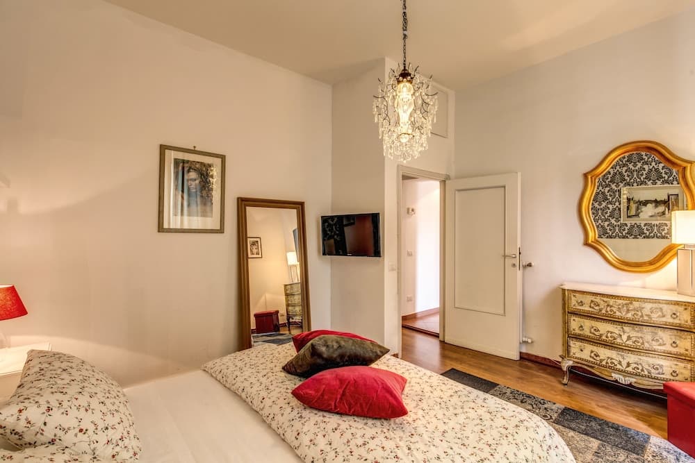 Spagna Glamour Life Penthouse