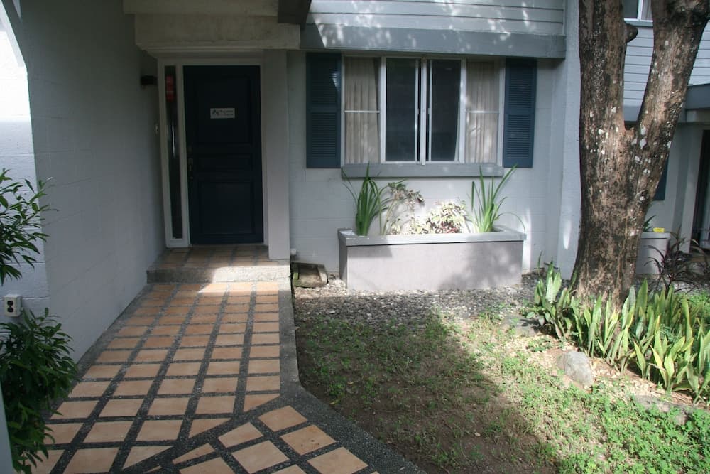 Vacation Villas at Subic Homes