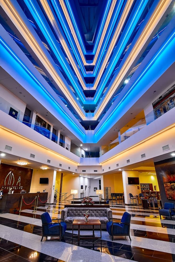 Wyndham Manta Sail Plaza Hotel & Convention Center