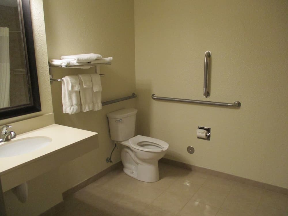 AmericInn by Wyndham Sleepy Eye