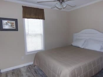 Pleasant Lake RV Resort