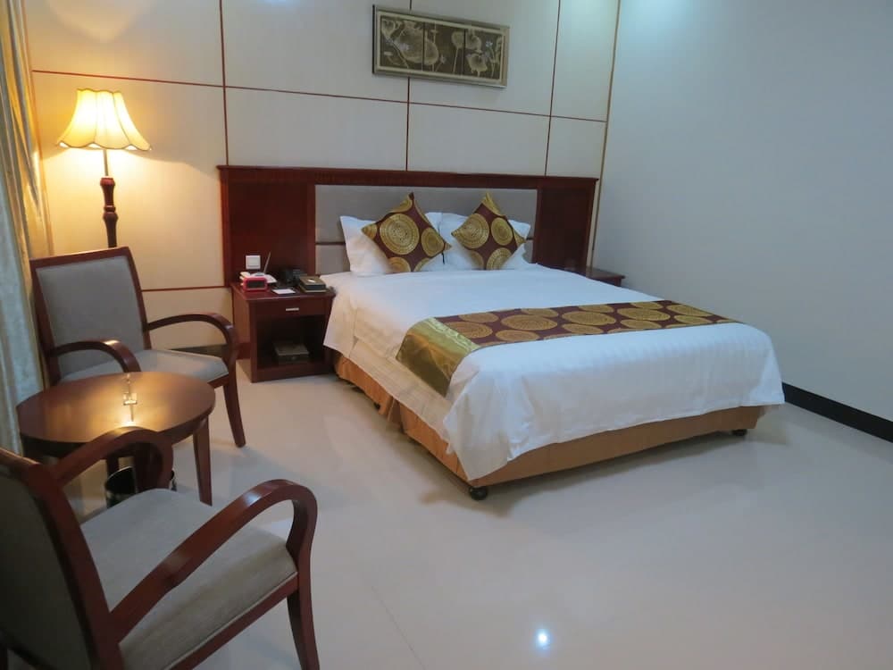 Meida Hotel & Restaurant