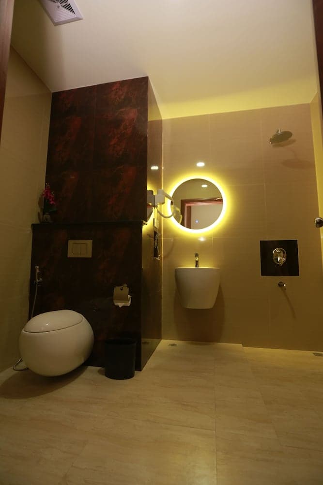 Avenra Gangaara Hotel