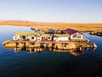 Uros Titicaca Lodge