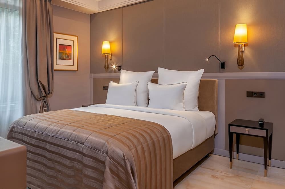 Alàbriga Hotel & Home Suites