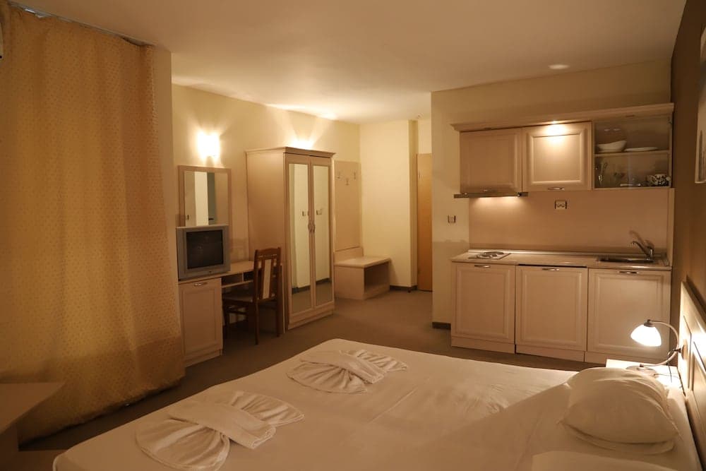 Menada Avalon Apartments