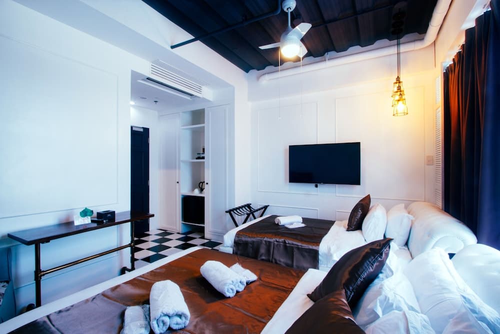 Facade by Hotel Fina