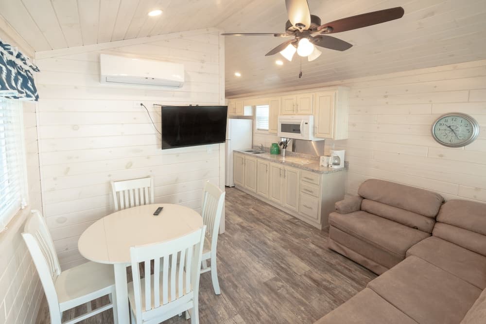 Sun Retreats Cape Cod