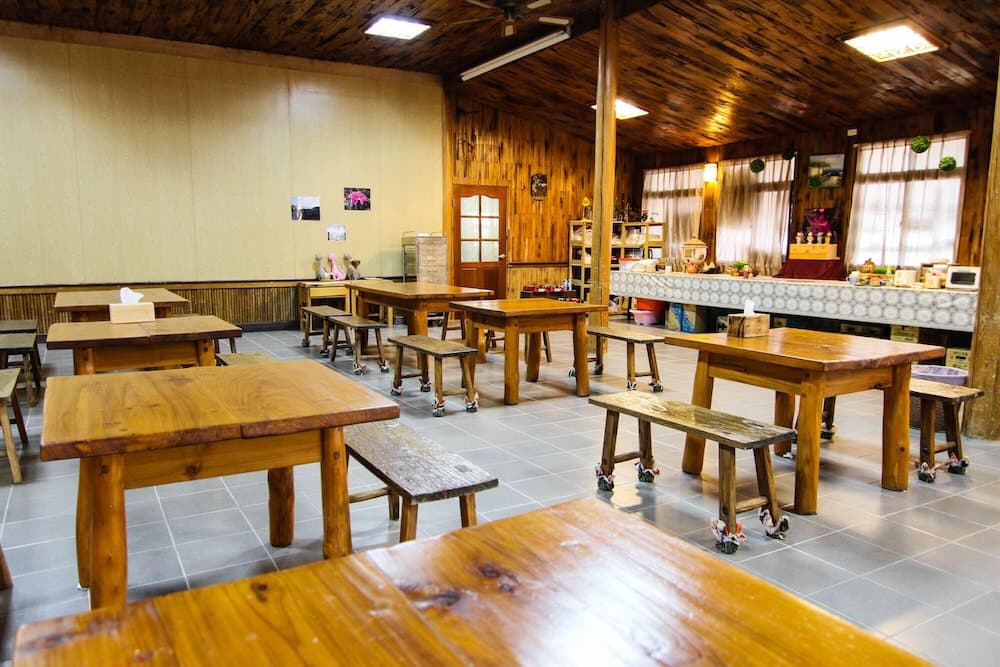 Seeking - Alishan Sunrise