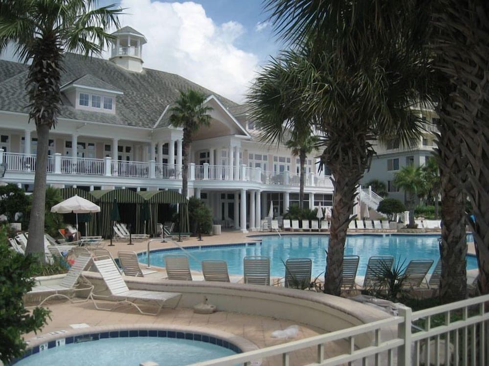 Beach Club Avalon 208 3 Bedroom Condo by RedAwning