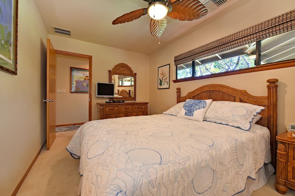 Kaanapali Plantation #57 2 Bedroom Condo by RedAwning