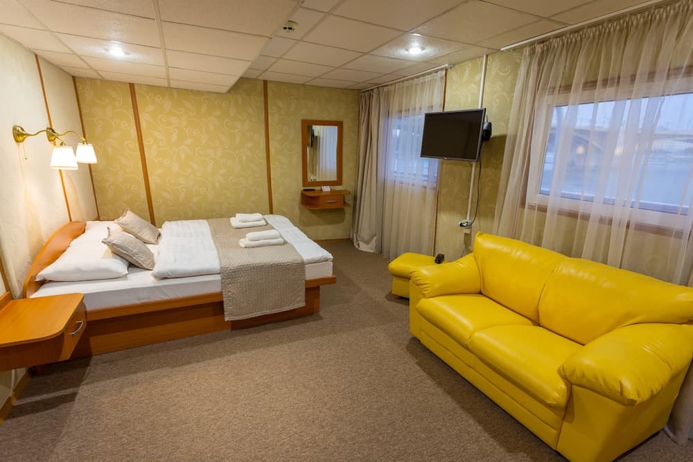 Grand Jules Boat Hotel Budapest