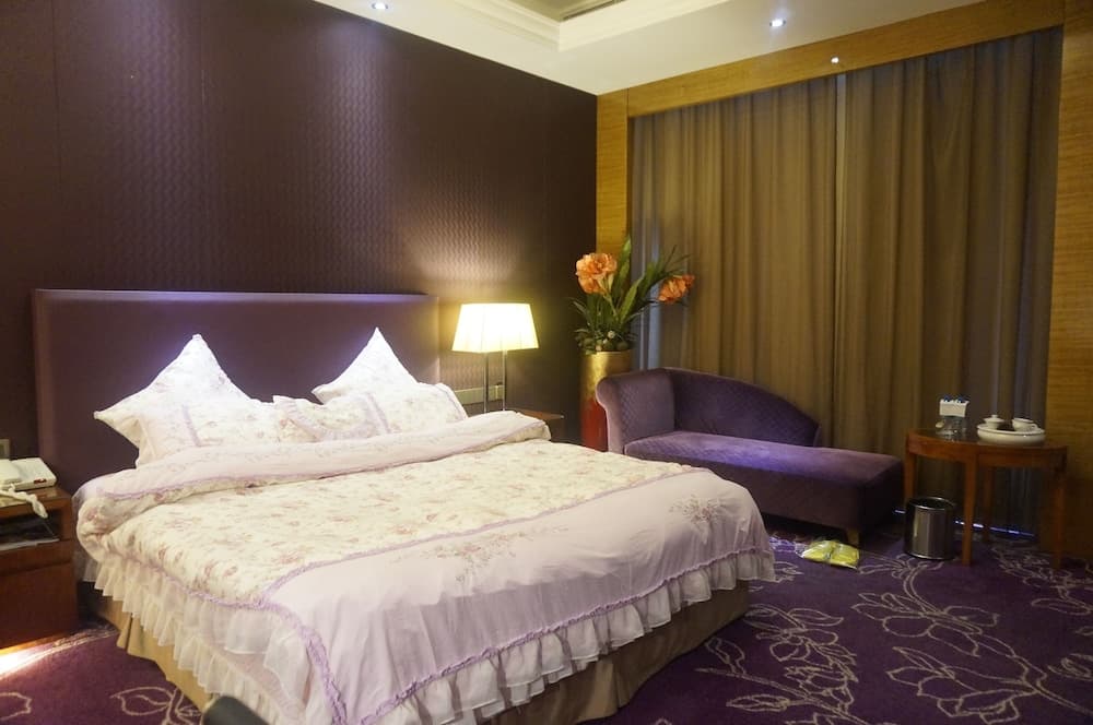 Manhattan Kinlen Hotel - Shishi