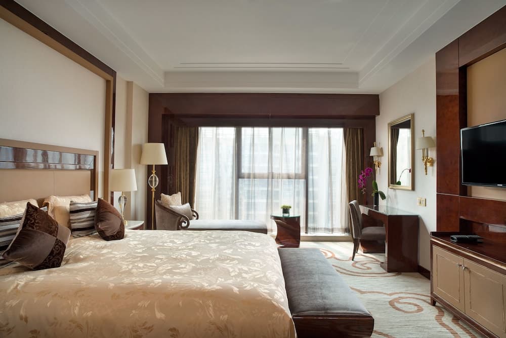 Slater International Hotel