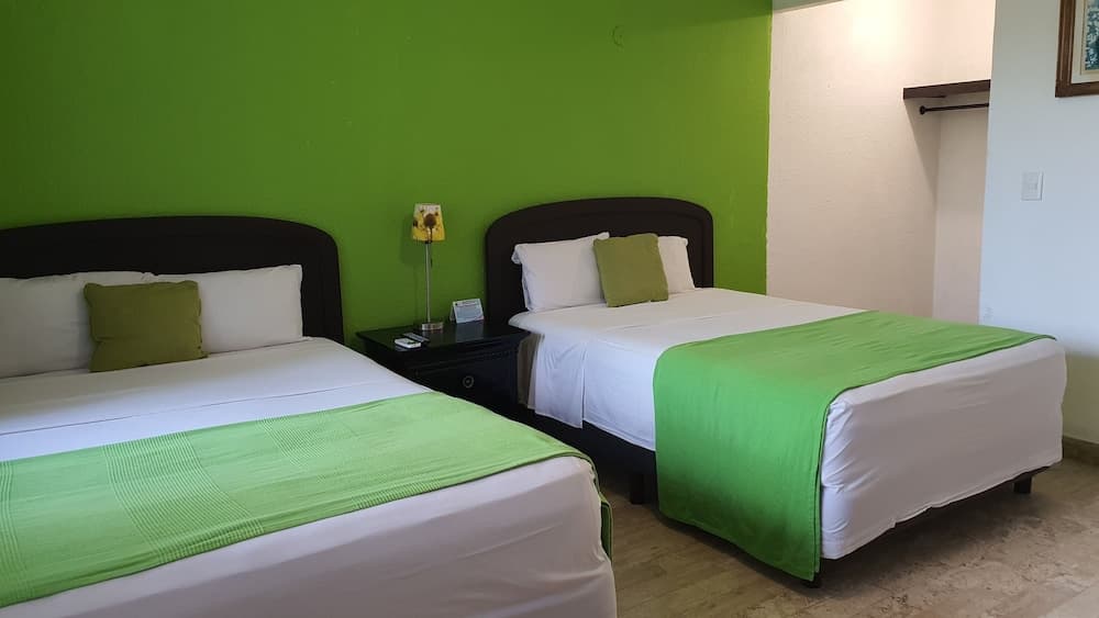 Nirvana Hotel - Cancun Hotel Zone