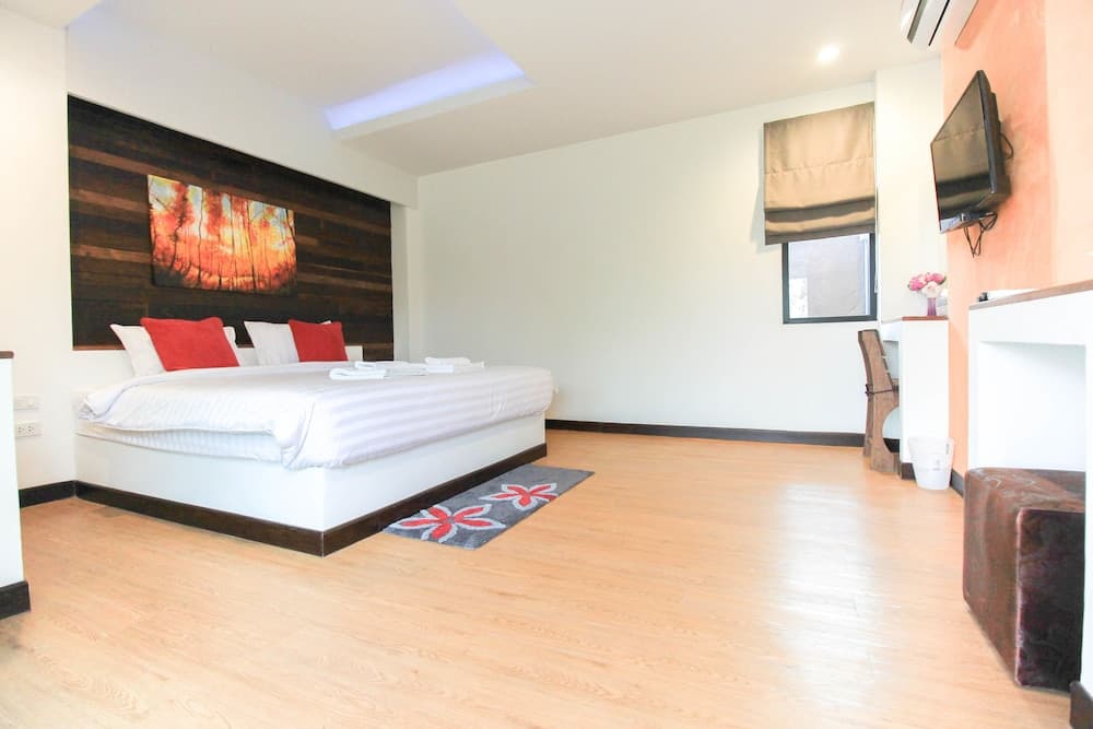 IP Plus Resort Chanthaburia - Halal Hotel