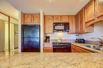 Papakea #c108 1 Bedroom Condo by RedAwning