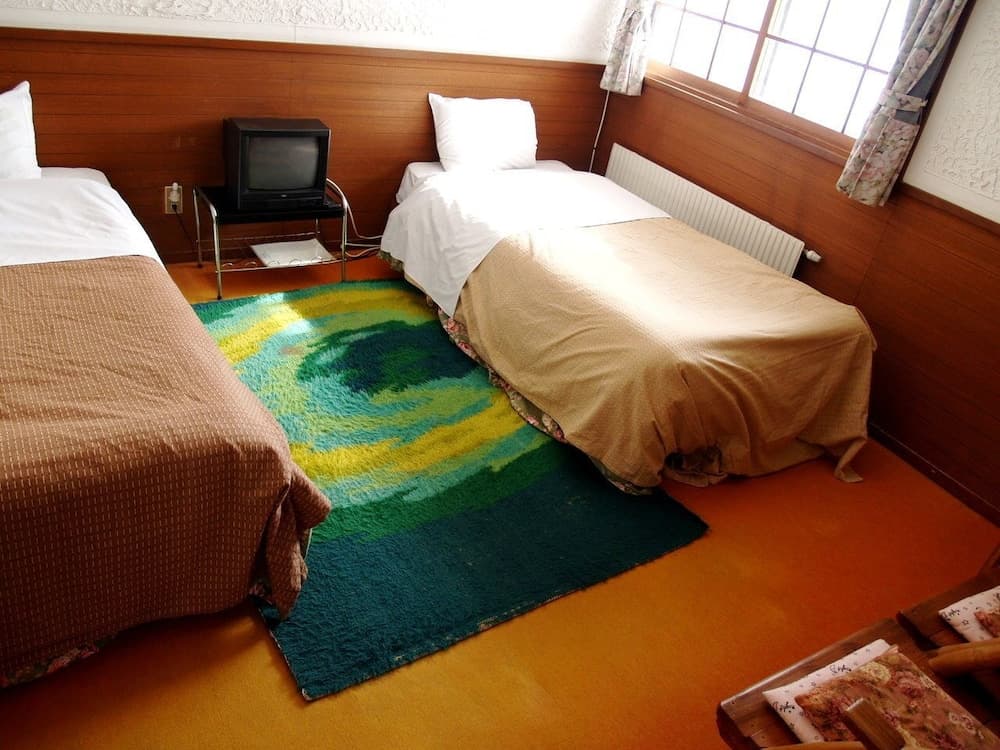 Woody House Kazamidori