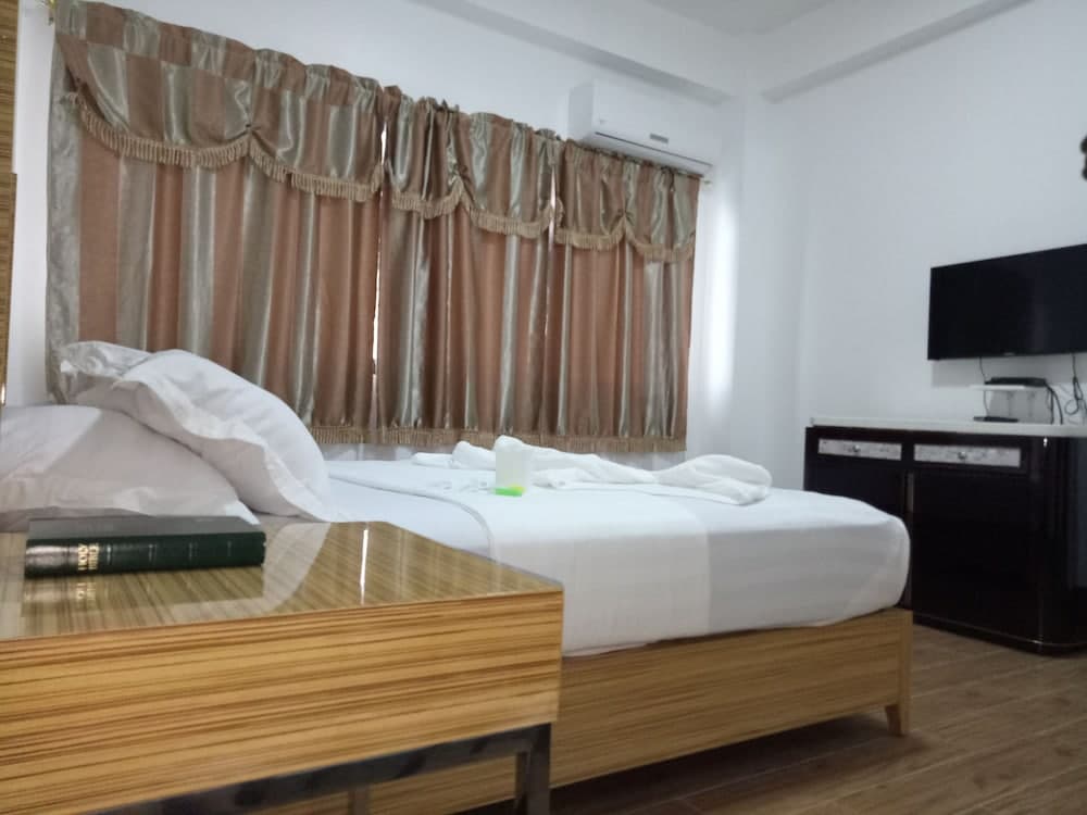 Meaco Hotel - Anilao