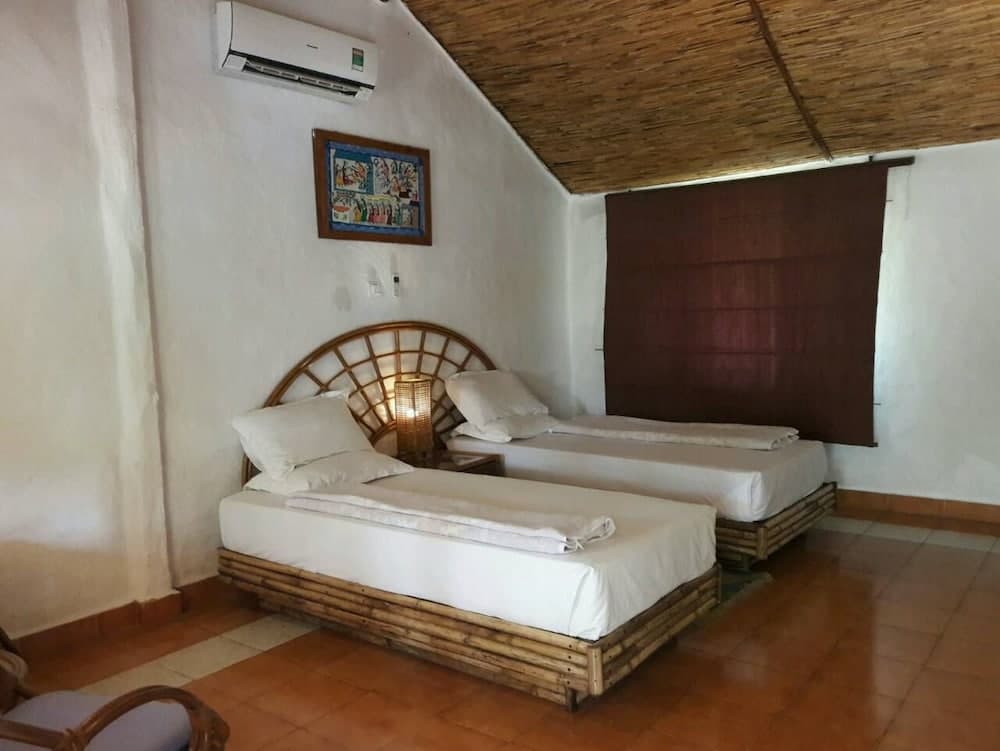 Safari Narayani Hotel- All Inclusive