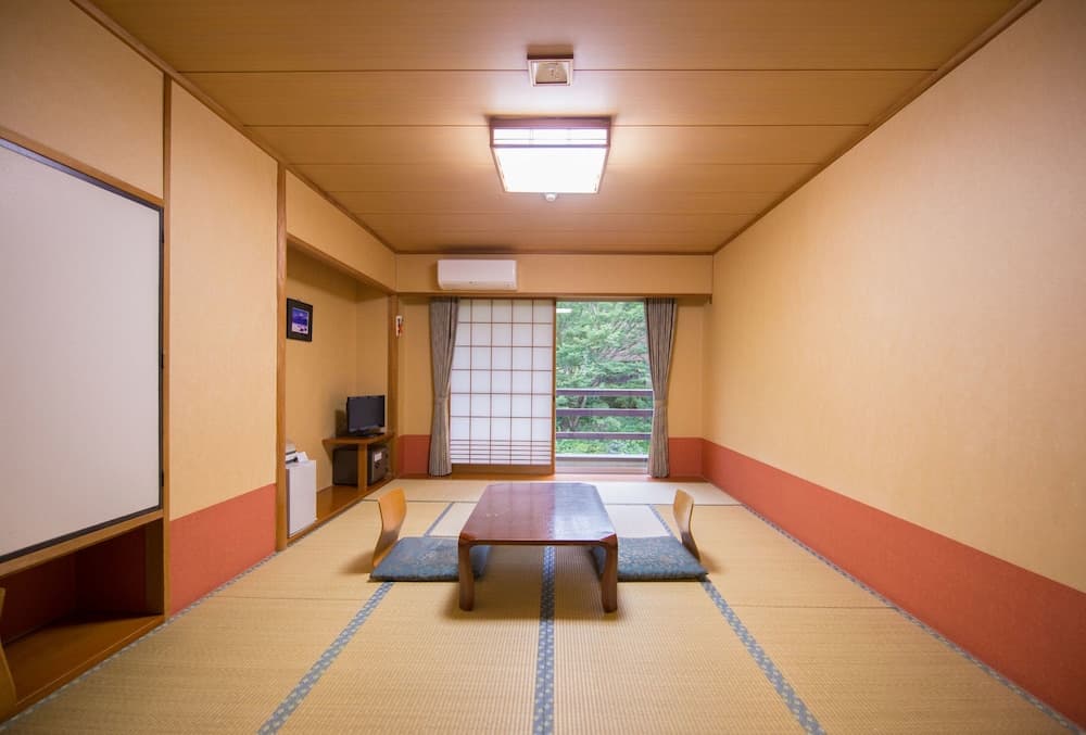 Yufuin Onsen Yufuin Nanairo No Kaze